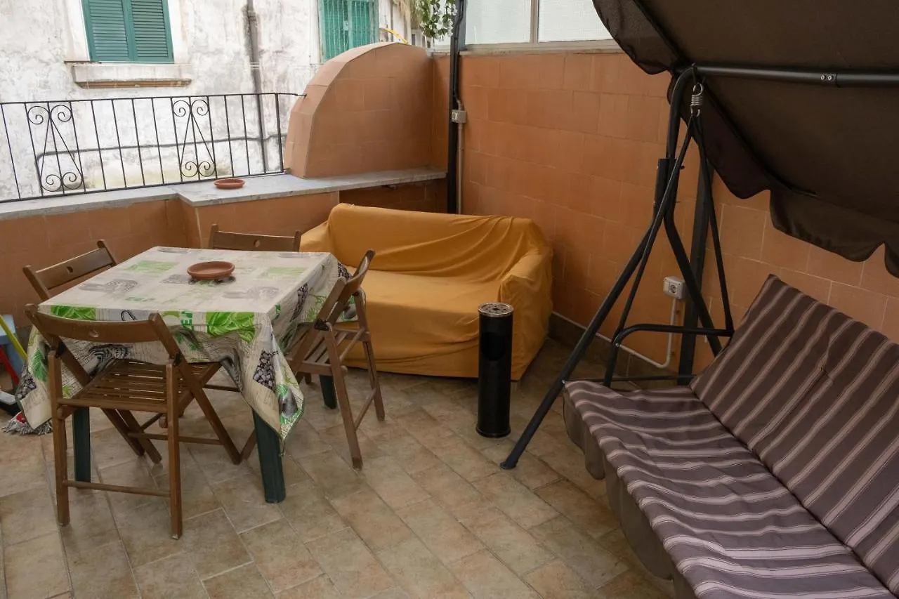 Casa Vacanza Russo Enzo Naples Italy